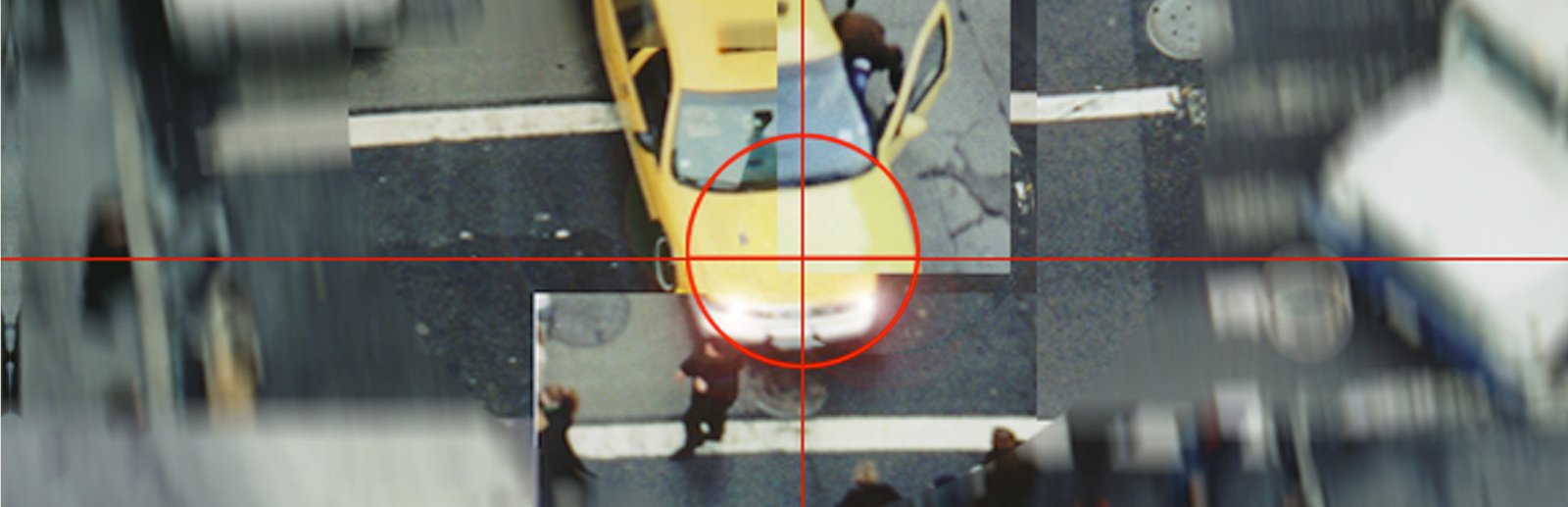 Official Grand Theft Auto 2 artwork: aerial view of a yellow taxi with a red crosshair